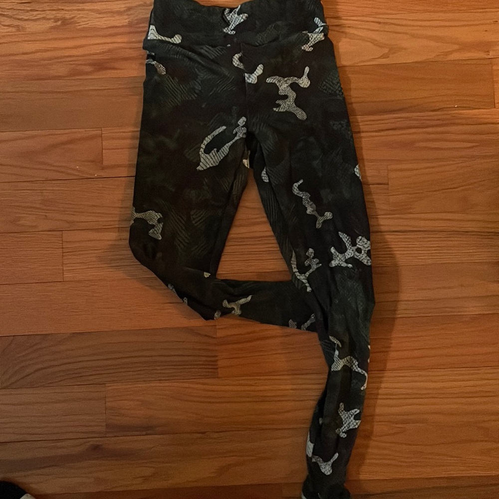Camo-Snake Skin Pattern Leggings